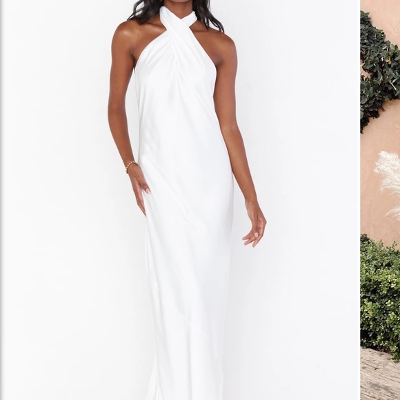 Show Me Your MuMu White halter dress - Picture 5 of 6